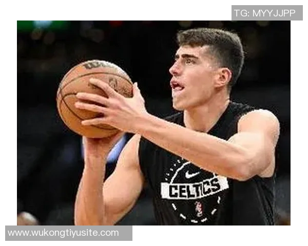 加尔扎强调快节奏与专注并重打造聪明拼抢积极的篮球风格