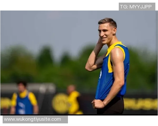 拜仁关注施洛特贝克多特或以情感因素留人至合同到期